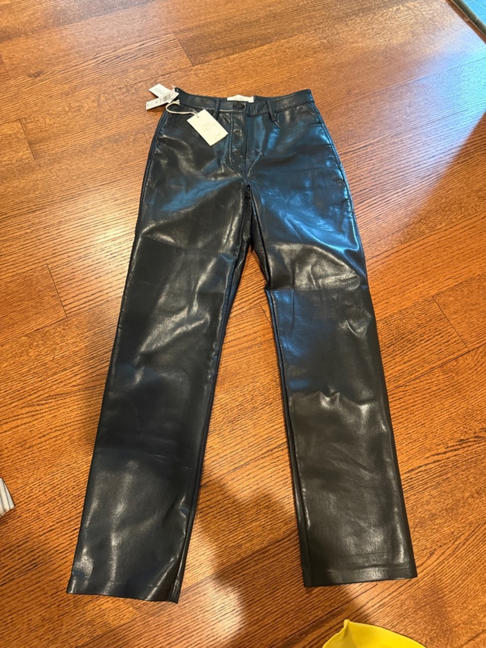 The Melina Wilfred leather pant